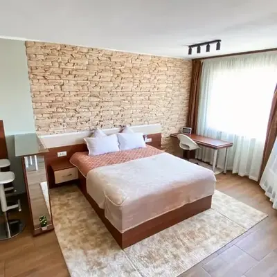 Deluxe Studio 200m from Ski Road