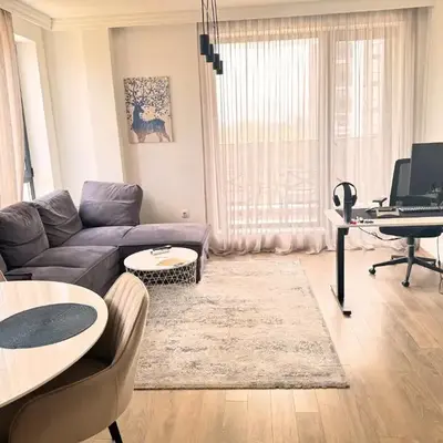 Urban Exec Suite with Free Gym Pass