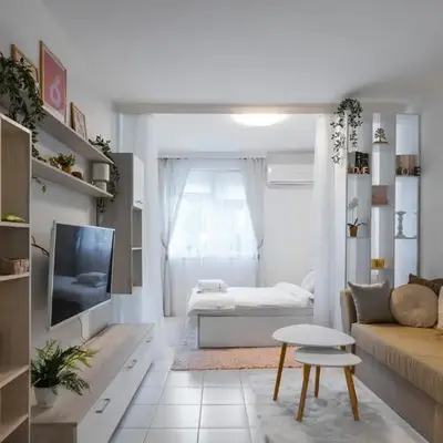 Cozy Studio - Your Home Away From Home by Flat Mаnager