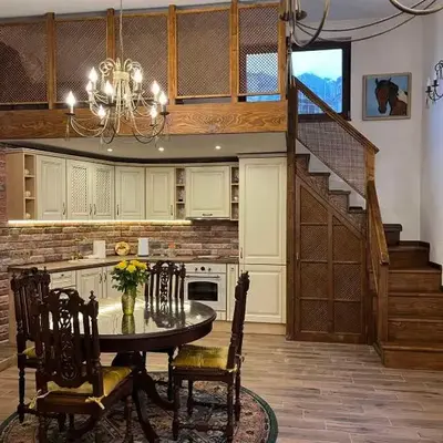 River's house