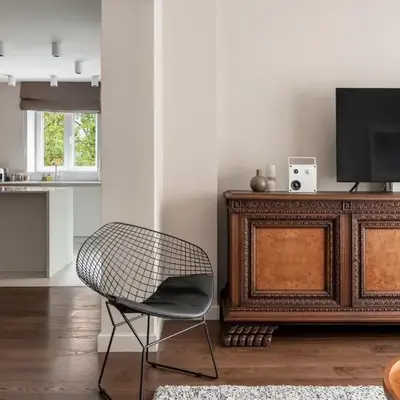 NEW High-End Designer 3BR Central Apt Free Parking