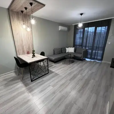 Beautiful Apartment free Parking Garage