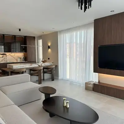 Cozy Elegant 2BR Apt + Free Parking next to Paradise Mall