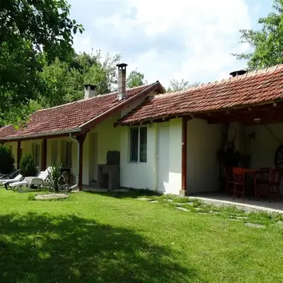 Roden Dom Holiday Home
