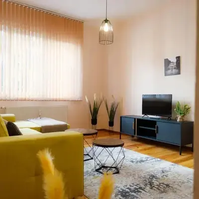 A gem in the heart of Sofia 1BDR str Slavyanska by Top Kvartiri Ltd