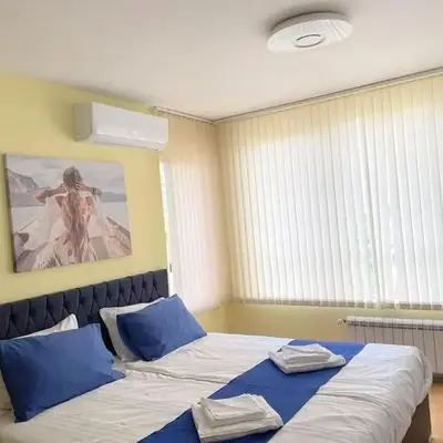 Blue Orchid Studio near airport & free parking
