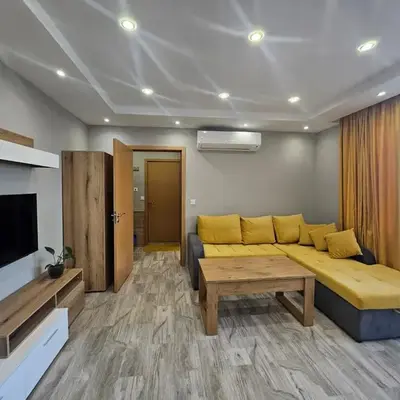 Boutique apartment yellow 1