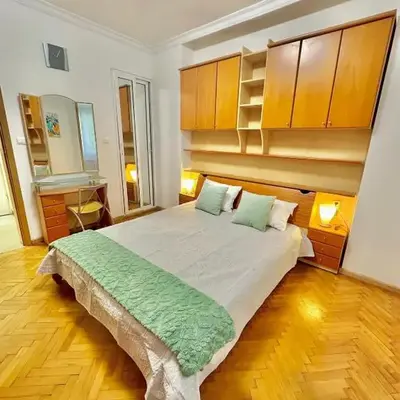 Venelin Apartment