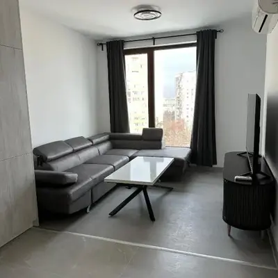 Lovely Stylish Brand New Flat