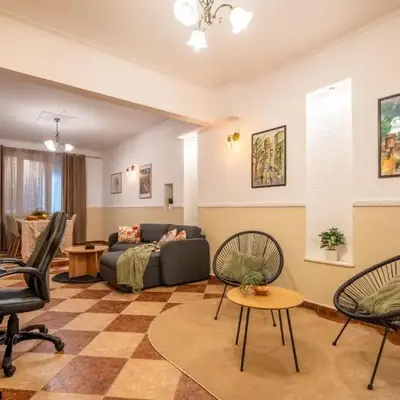 Belle Epoque-Sofia-Free parking