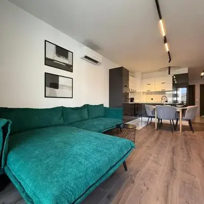 DomBox Sofia Suites - Stylish 2 Bedroom in Center - Free Garage