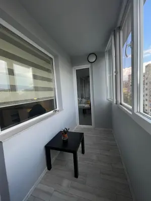 a room with a table and a window at Apartamento Estrella in Sofia