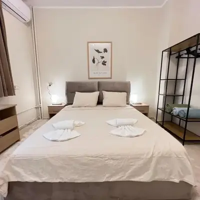 Cozy 1BDR with Jacuzzi and WiFi near Vitosha BLVD