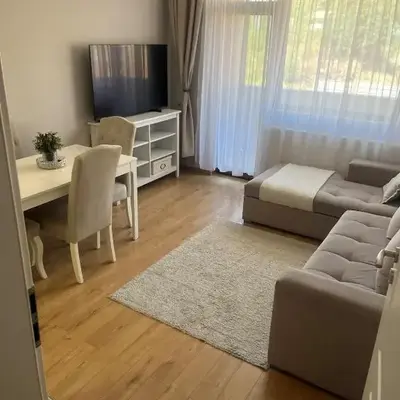 Peaceful & Cozy apartment near city Center