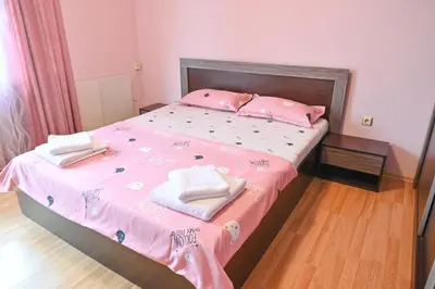 Gallery image of Bright 1BR Flat I Near Center & Ski Lift Bansko by Flat Mаnаger in Bansko