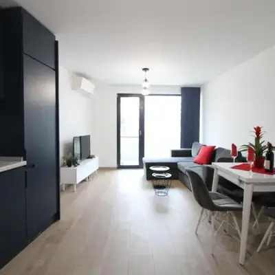 Modern 1BR Apartment Plovdiv City Center Parking