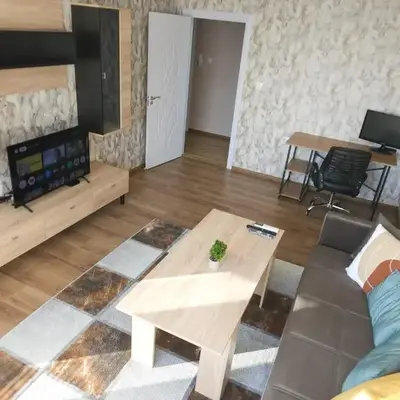 One-Bedroom Apartment next to Mall Plovdiv with Free Street Parking