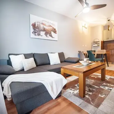 400m from Ski Belvedere Apartment - Free Parking - SPA