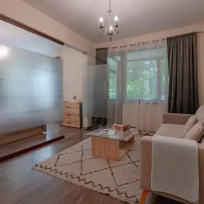 Nice 1 BDR apartment next to National Palace of Culture