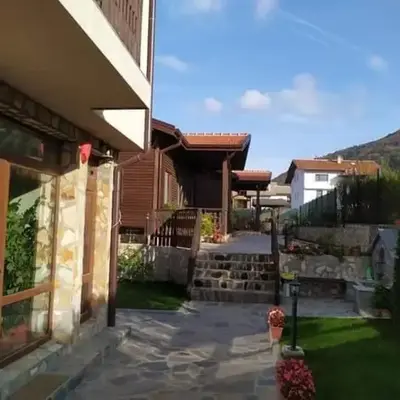 Andreevite Houses