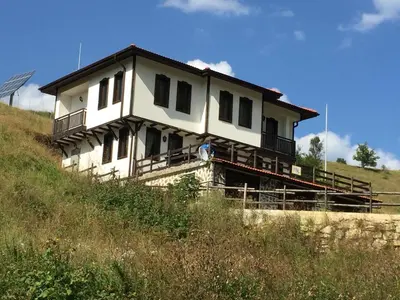 a house sitting on top of a hill at Villa O Sole Mio in Progled