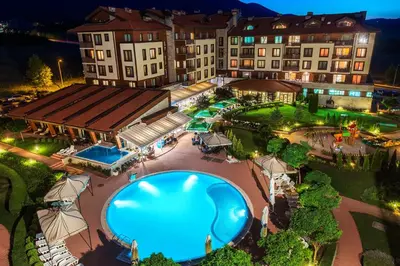 an overhead view of a hotel with a swimming pool at Murite Park Hotel in Bansko