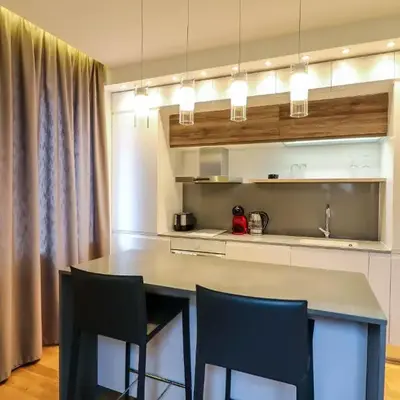 Lozenets Executive Apartment with Private Parking