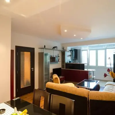 Kapana Comfy 2BR Apartment in Top Center