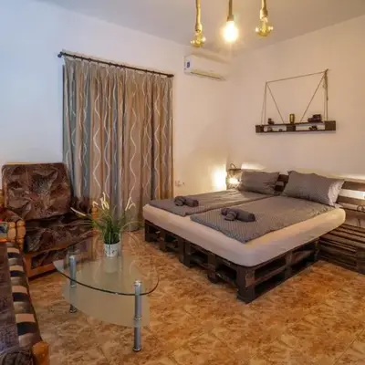 Central Halls apartment