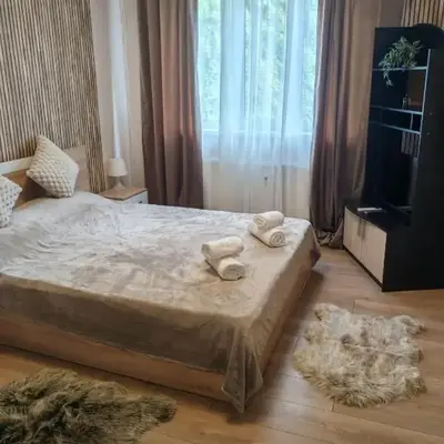 Iskra Apartment