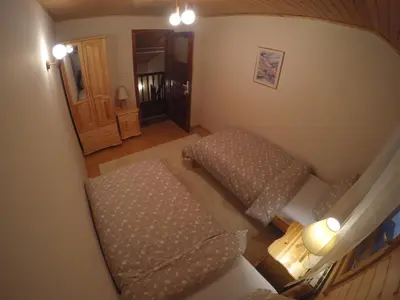 an overhead view of a room with two beds at Вила Пенчеви, кк. Цигов чарк in Tsigov Chark