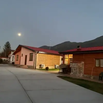 Къщи за гости “Планински Рай” Mountain Paradise