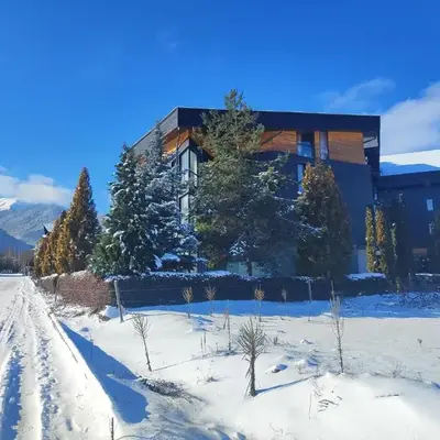 Aspen Heights 4 bed studio