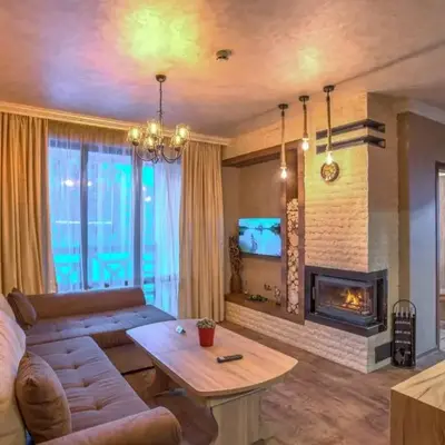 Forest Home 524