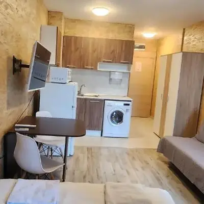 Colonel apartment 941